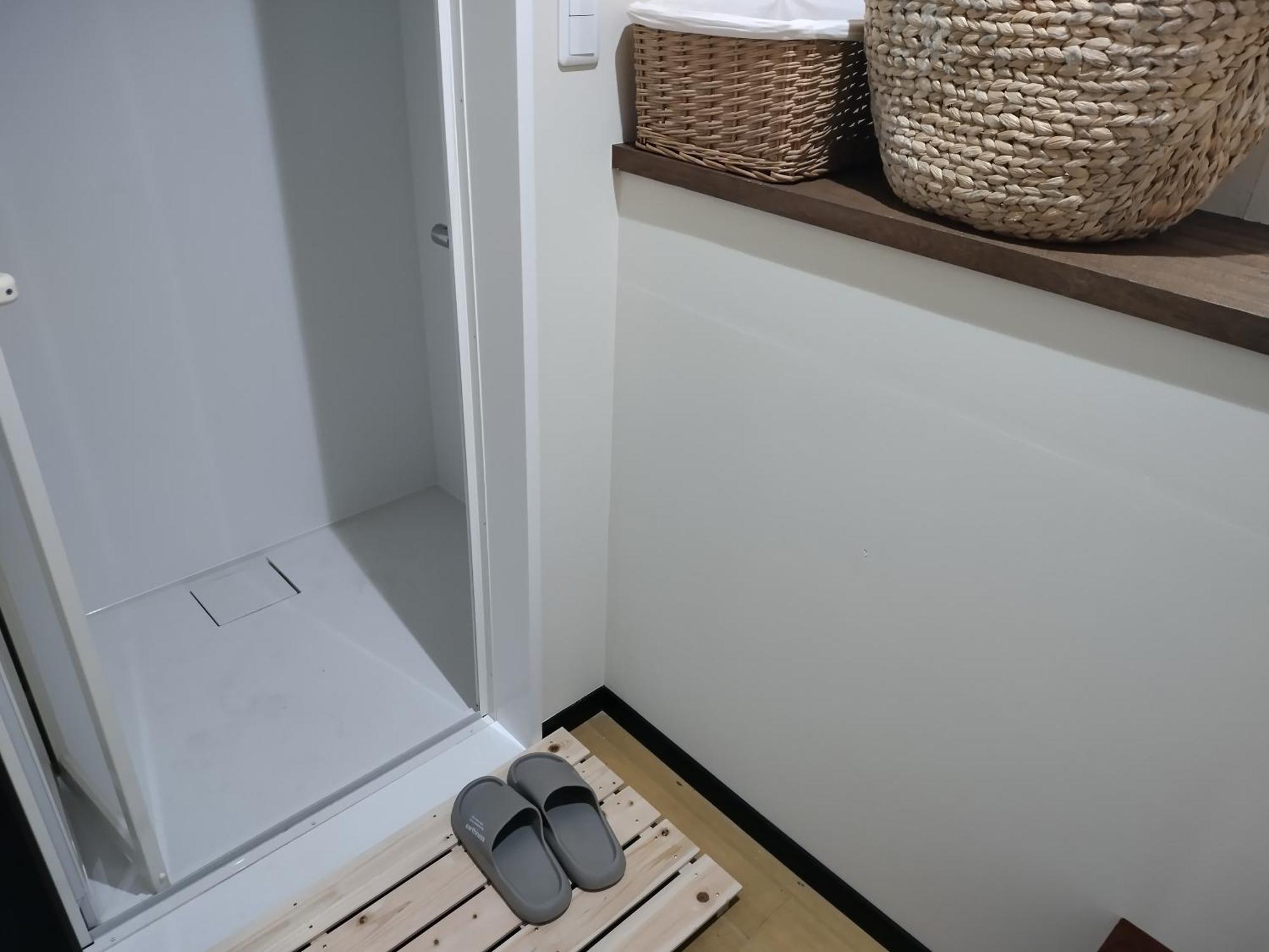 Backpackers Kur Guesthouse Asahirou 旅人湯治客舎朝日楼 Kaga Kültér fotó