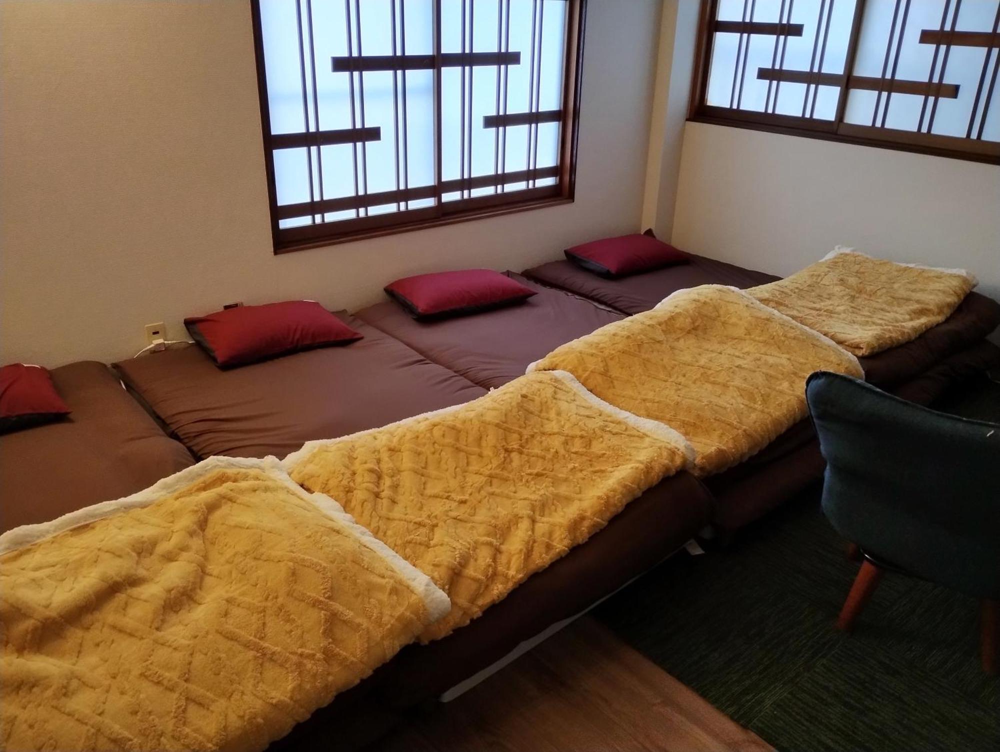 Backpackers Kur Guesthouse Asahirou 旅人湯治客舎朝日楼 Kaga Kültér fotó