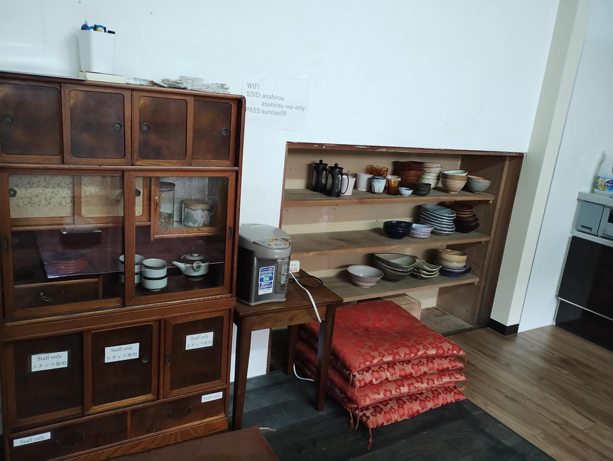 Backpackers Kur Guesthouse Asahirou 旅人湯治客舎朝日楼 Kaga Kültér fotó